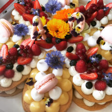 Number Cakes flower cake citron fruits rouges fleurs
