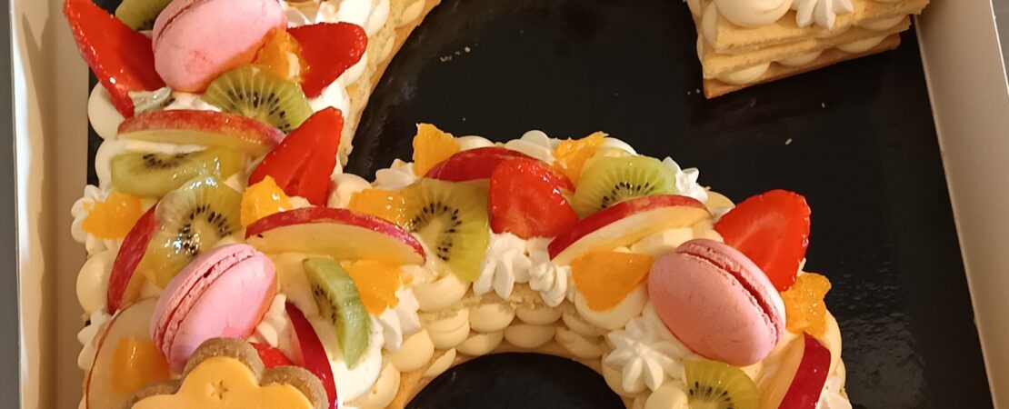 number cake fruits pomme kiwi fraises orange chiffre 6 quentin