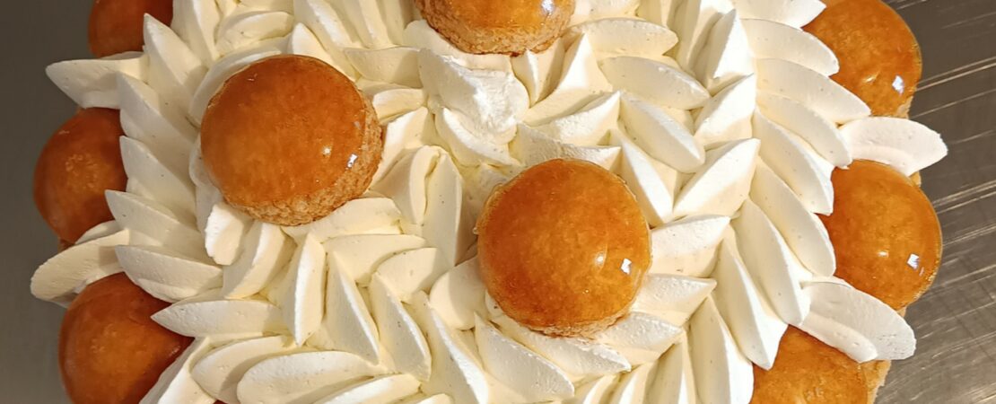 saint honoré choux crème diplomate vanille chantilly caramel pâte feuilletée